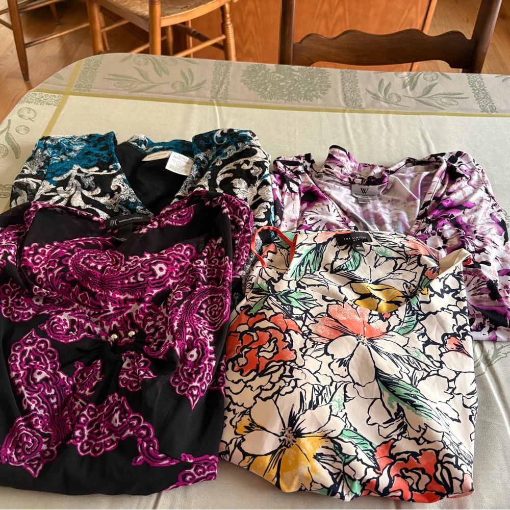 Lot of Four Stylish XL Women’s Tops